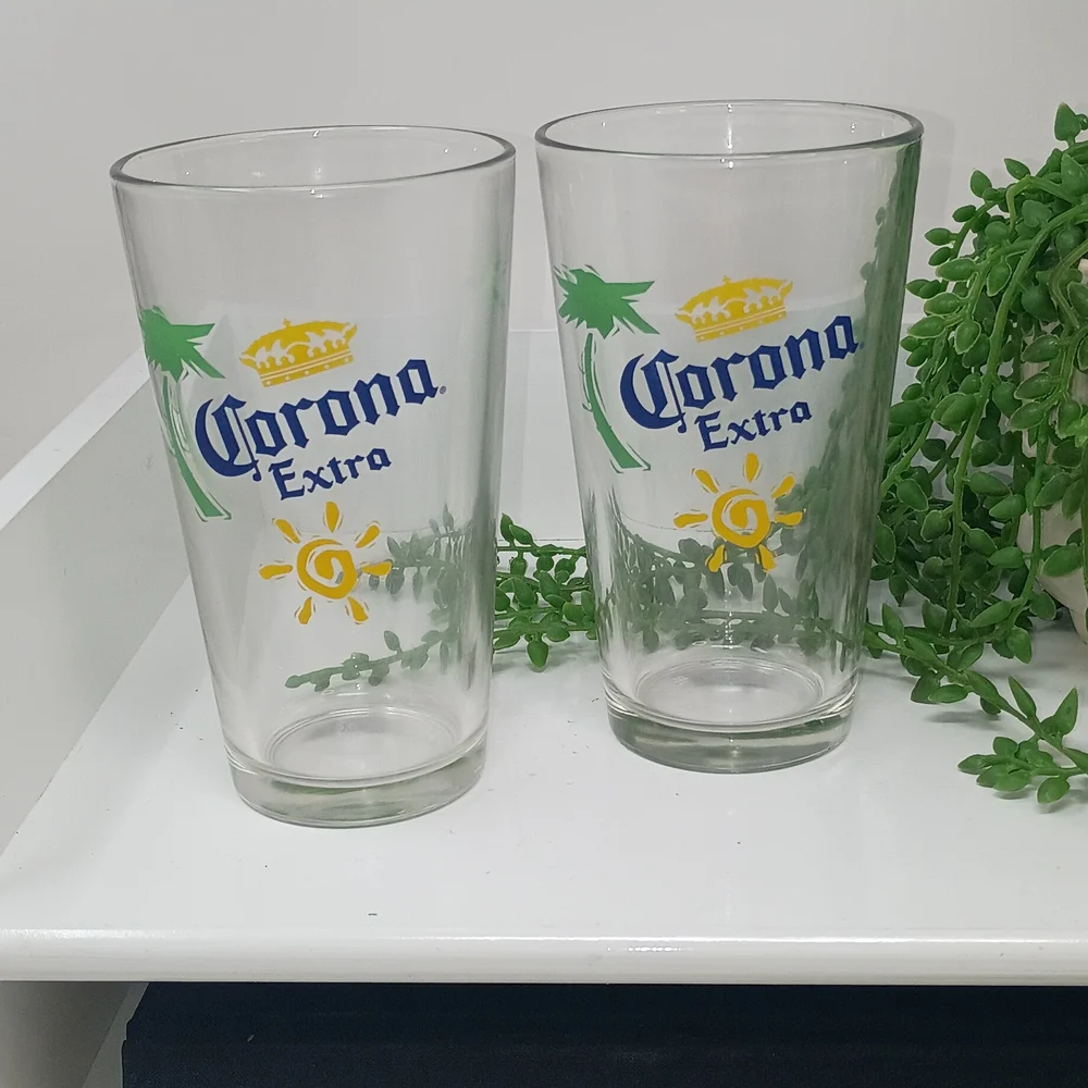 Corona Extra Drinking Glasses Set of 2 – Clear Beer Pint Glasses with Palm Tree